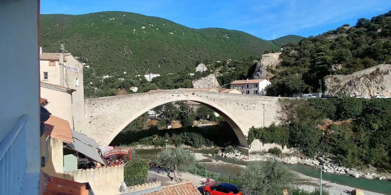 Maison De Maitre Des-Sens Nyons Δωμάτιο φωτογραφία